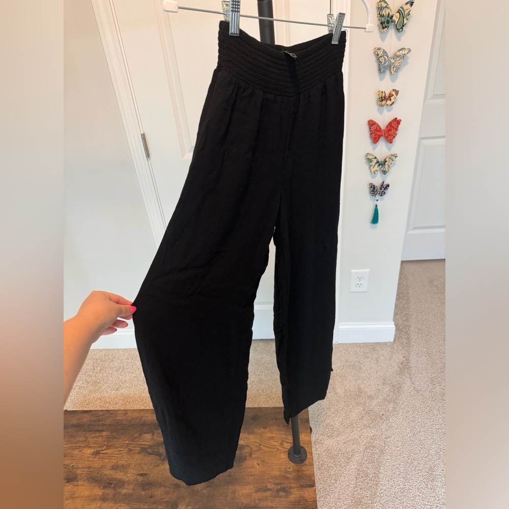 Forever21 smocked black pant